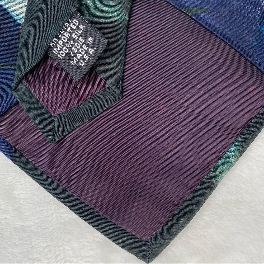 Peanuts Brand Tie - Picture 8 of 9